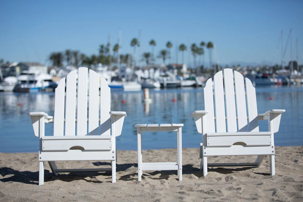 White Folding Adirondack Chair and Table Set U590805