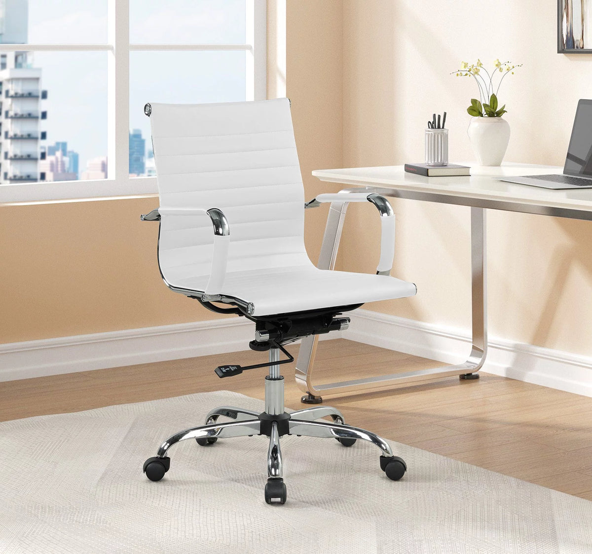 White PU Leather Office Chair Q9809